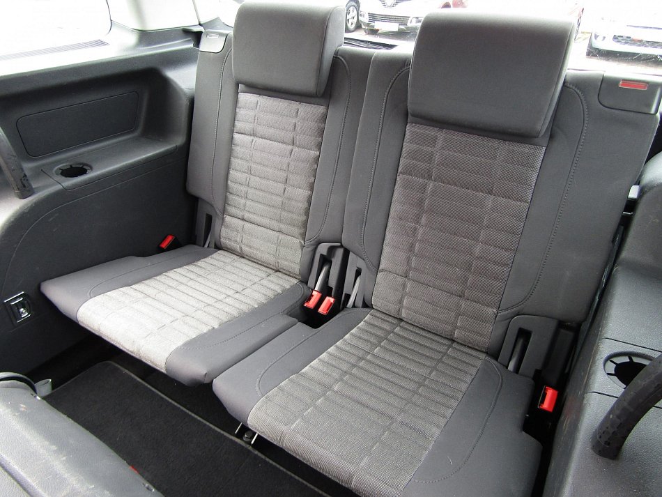 Volkswagen Touran 1.9 TDi 