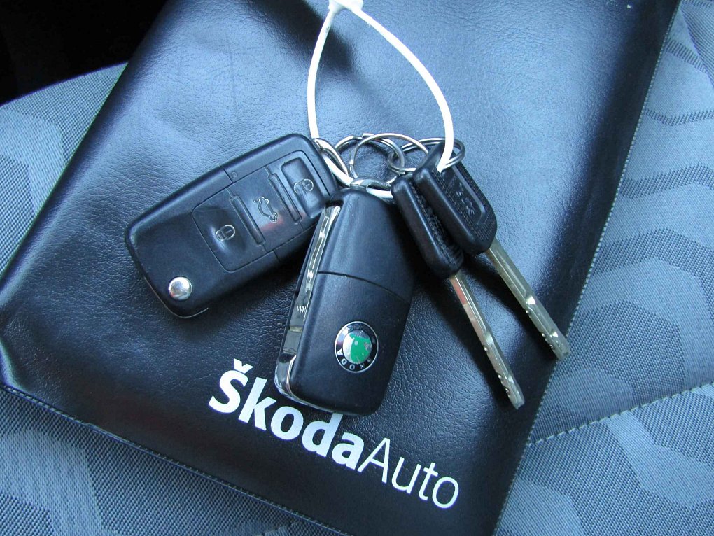 Škoda Roomster 1.2 HTP Style