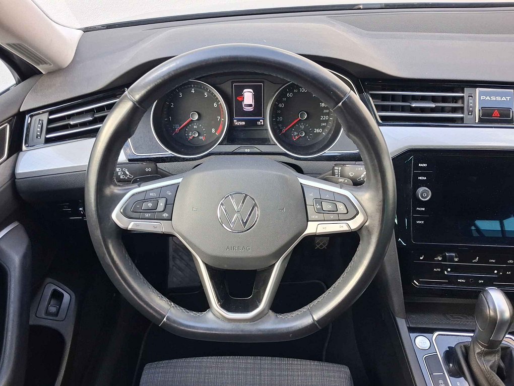 Volkswagen Passat 1.5 TSi Business