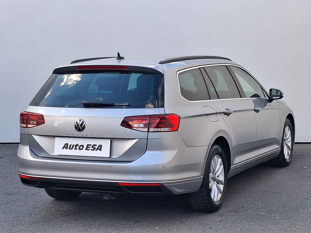 Volkswagen Passat 1.5 TSi Business