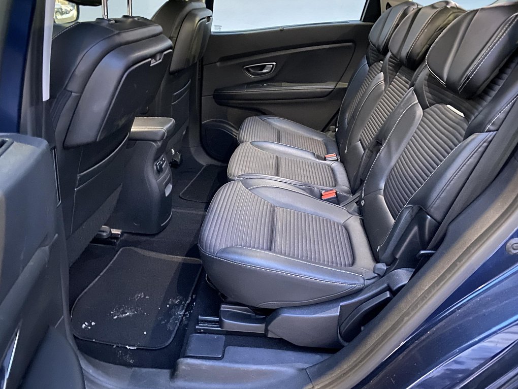 Renault Scénic 1.2 TCe Intense 7míst