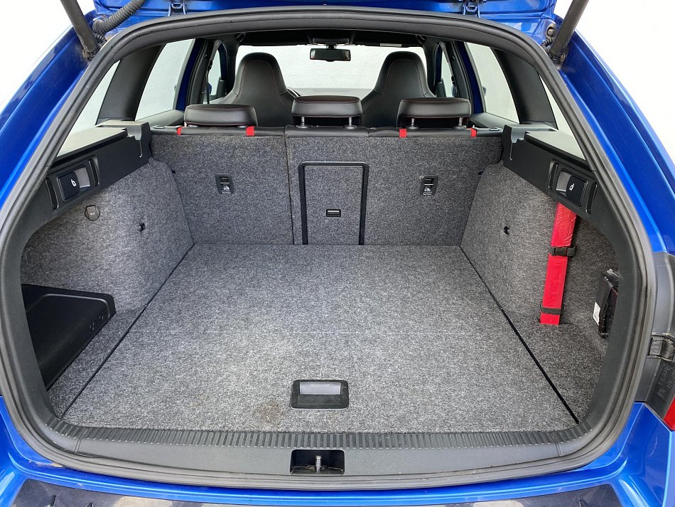 Škoda Octavia III 2.0 TDi RS