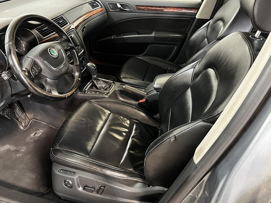 Škoda Superb II 1.6 TDi Elegance
