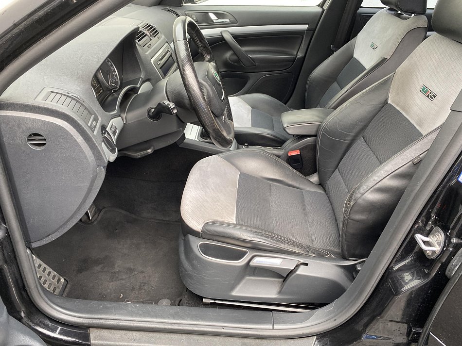 Škoda Octavia II 2.0TDI RS