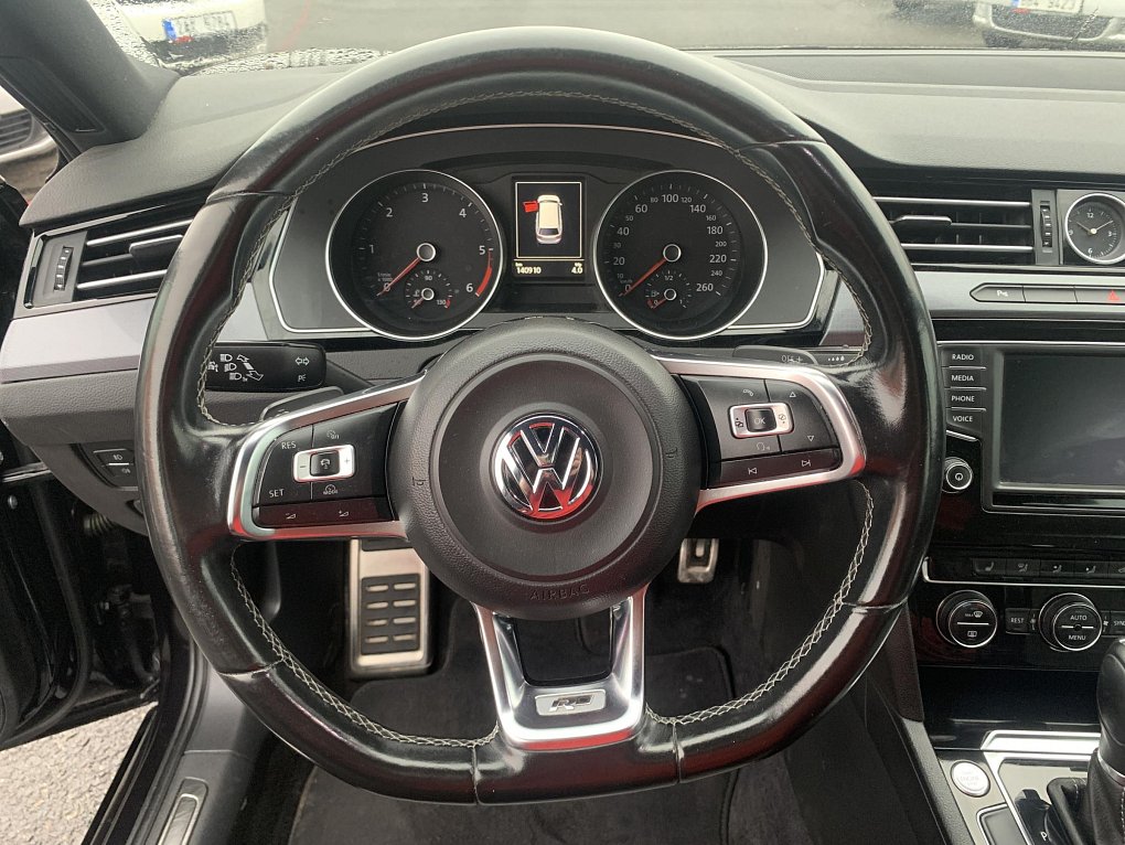 Volkswagen Passat 2.0 TDi R-Line