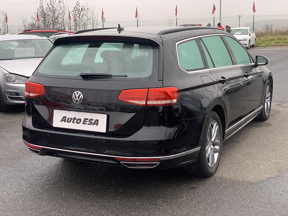 Volkswagen Passat 2.0 TDi R-Line