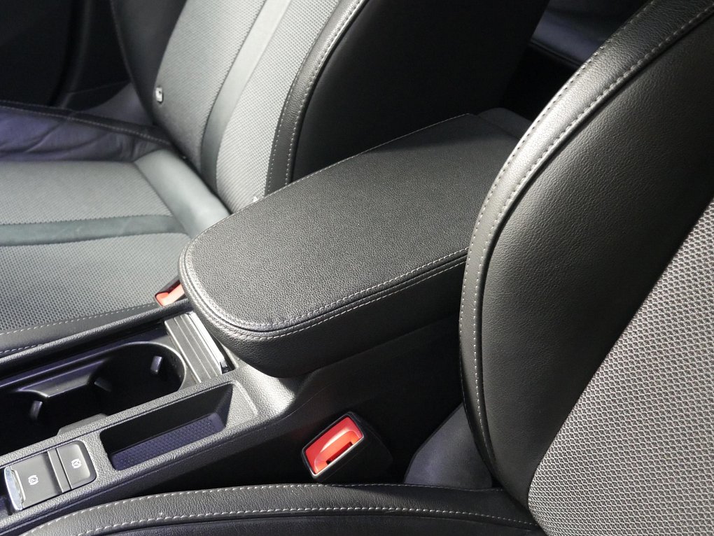 Škoda Octavia IV 2.0 TDi 