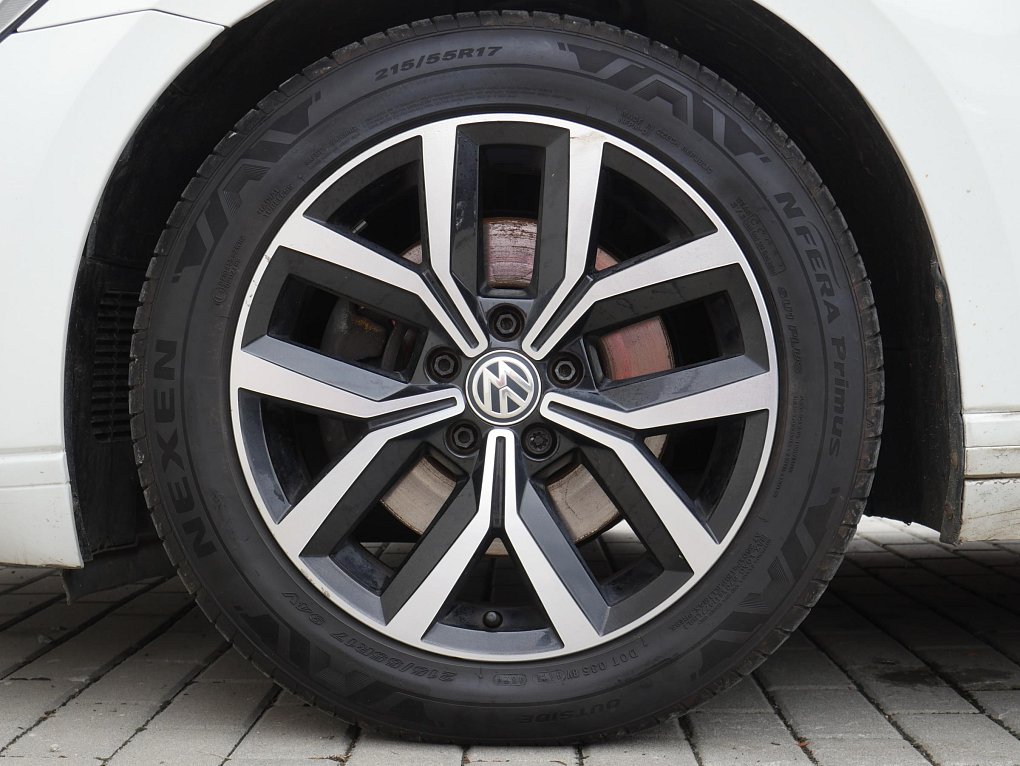 Volkswagen Passat 2.0TDi  4x4