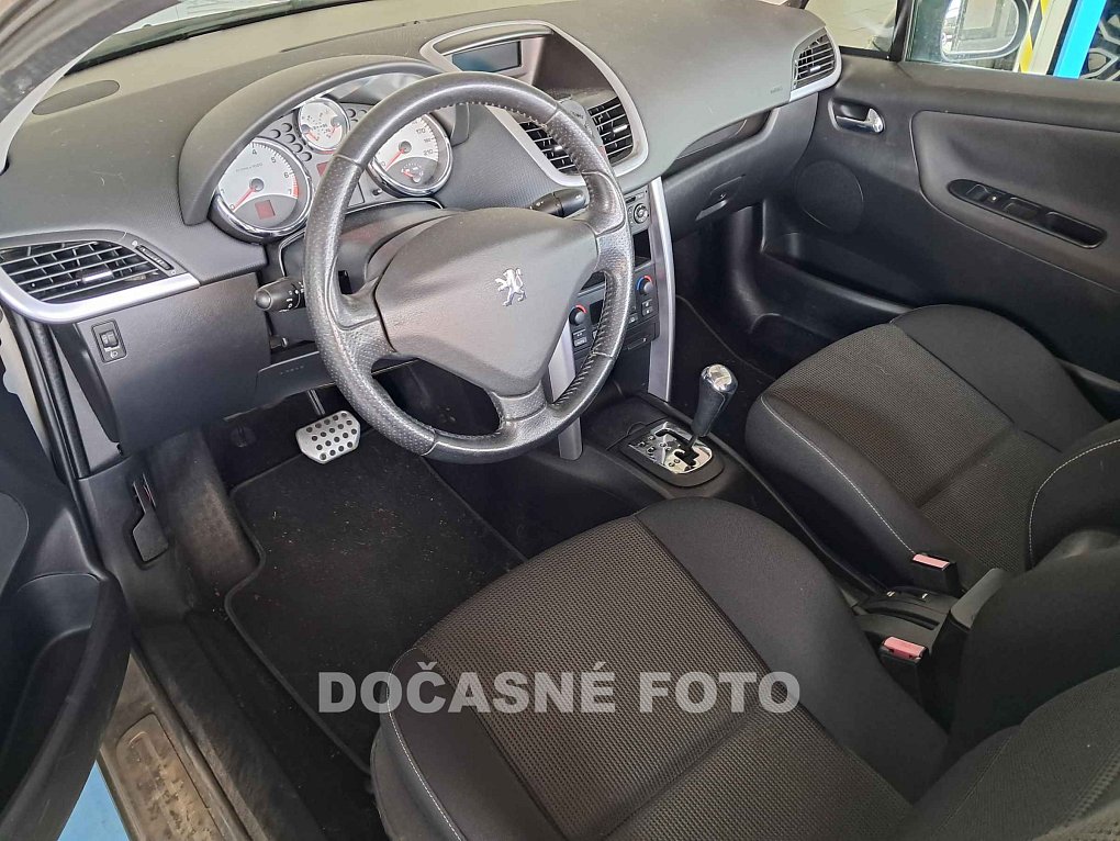 Peugeot 207 1.6i 