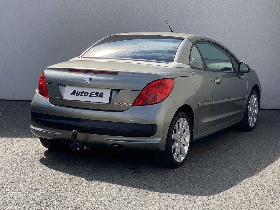 Peugeot 207 1.6i 