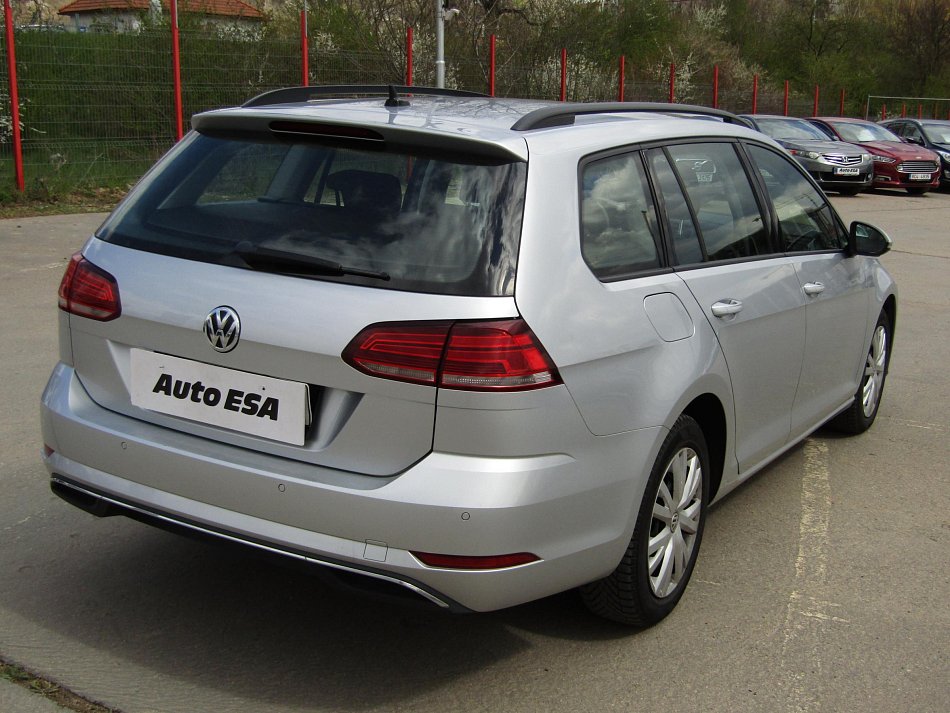 Volkswagen Golf 2.0TDi 