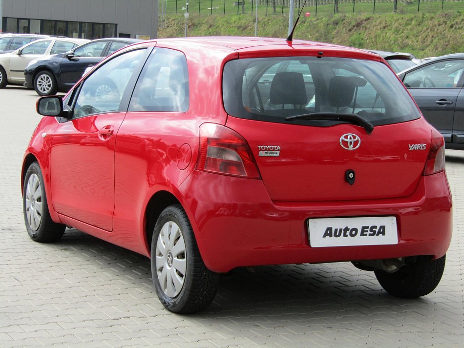 Toyota Yaris 1.3 VVT-i 