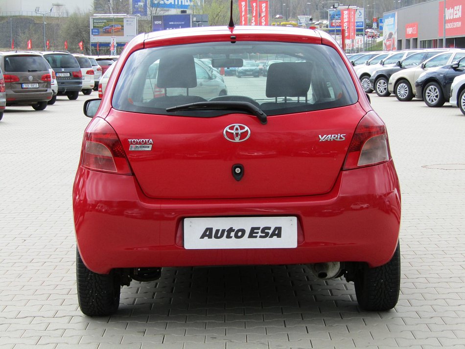 Toyota Yaris 1.3 VVT-i 