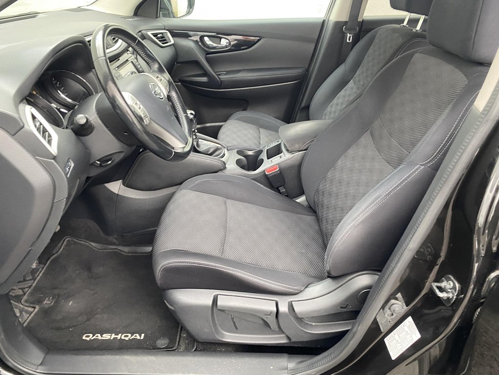 Nissan Qashqai 1.6dCi N-Connecta
