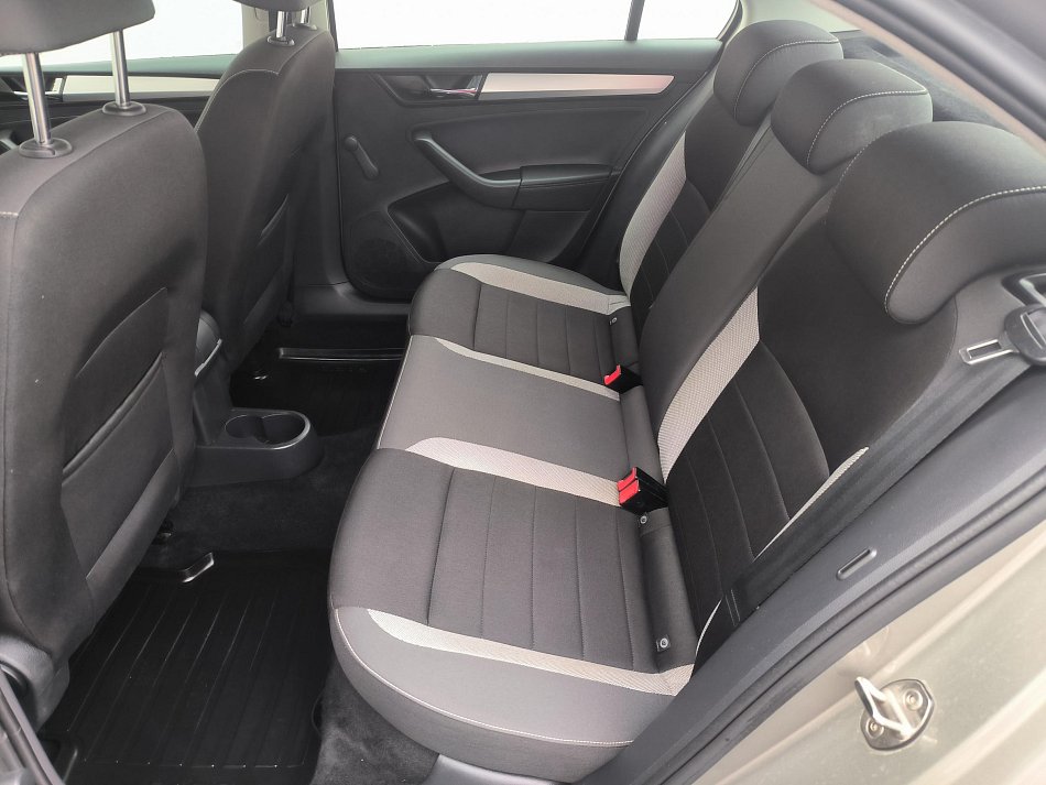 Škoda Rapid 1.0 TSi Ambition