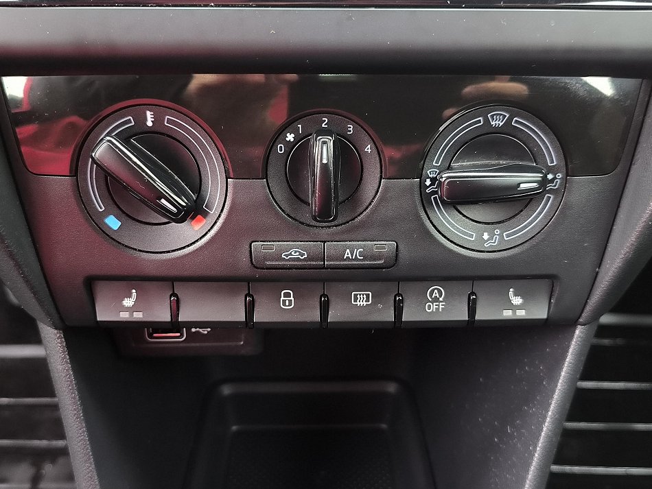 Škoda Rapid 1.0 TSi Ambition