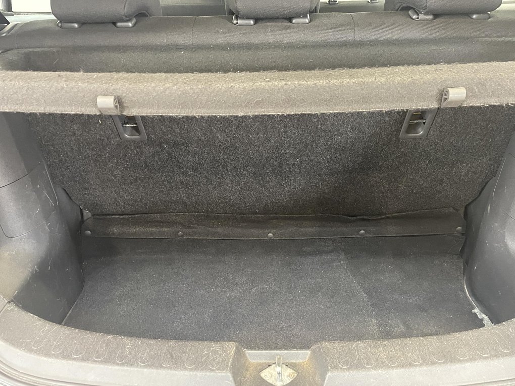 Suzuki Splash 1.0VVT 