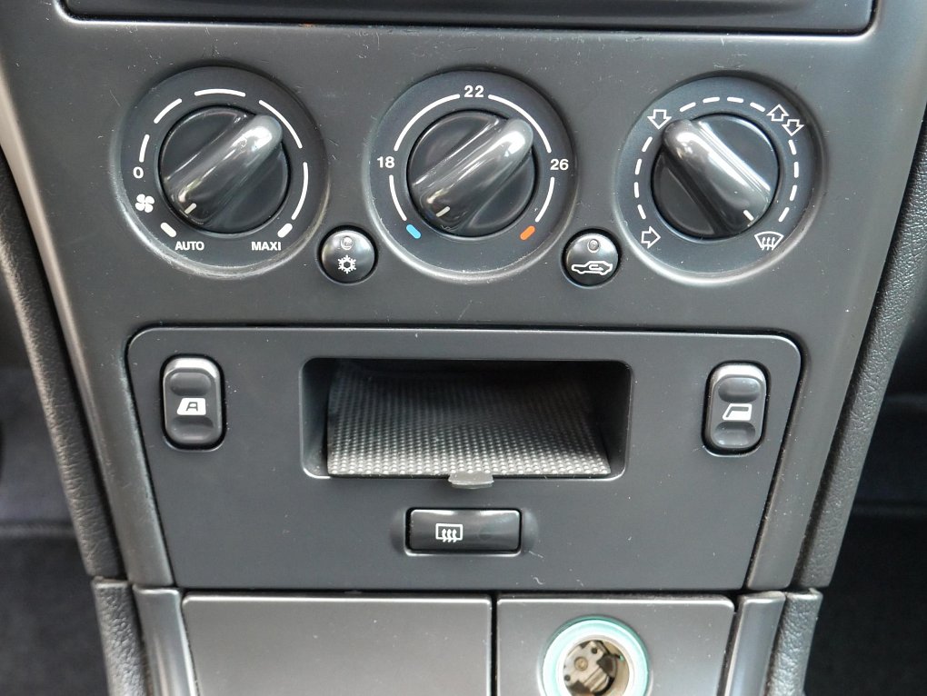 Citroën Xsara 1.6i 