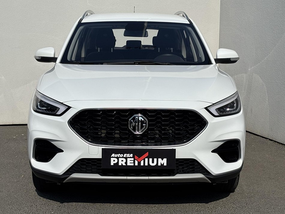 MG ZS 1.5i 