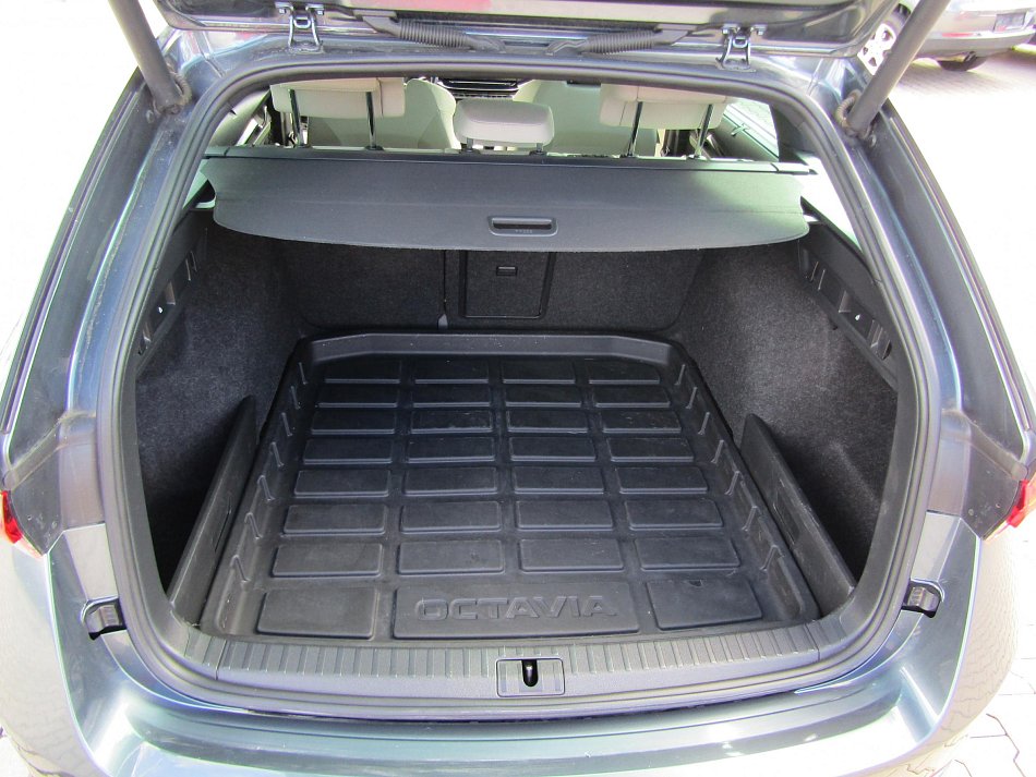 Škoda Octavia IV 2.0 TDi Style