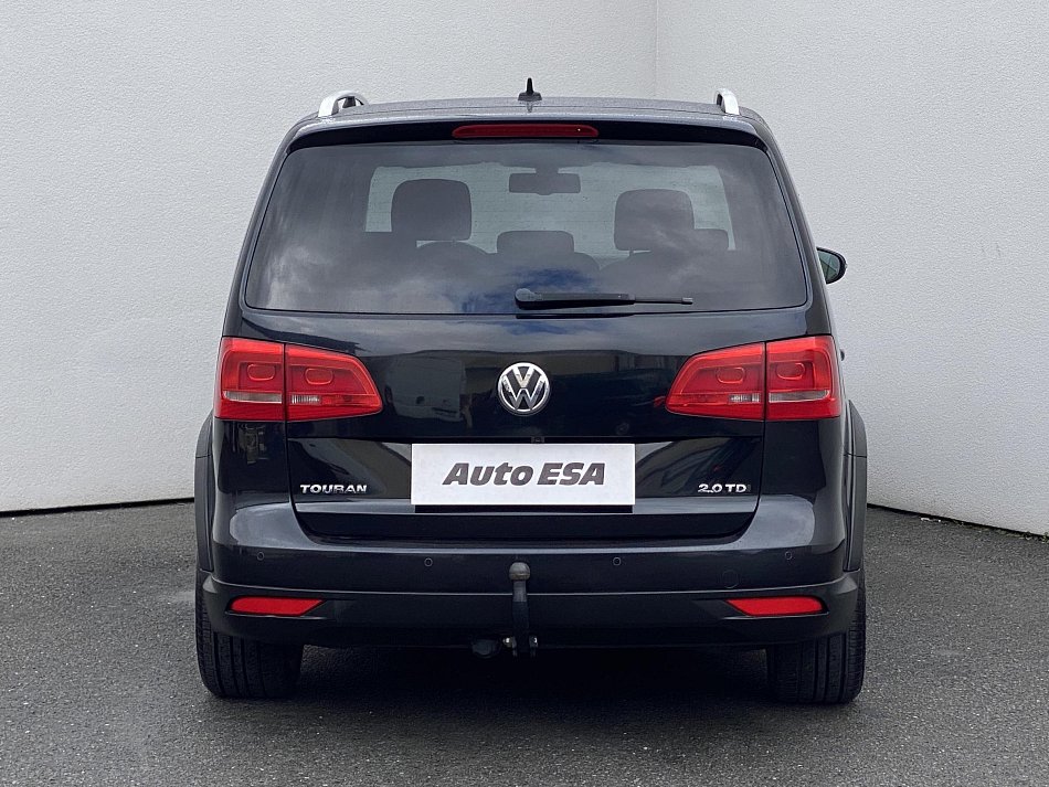 Volkswagen Touran 2.0 TDi CROSS