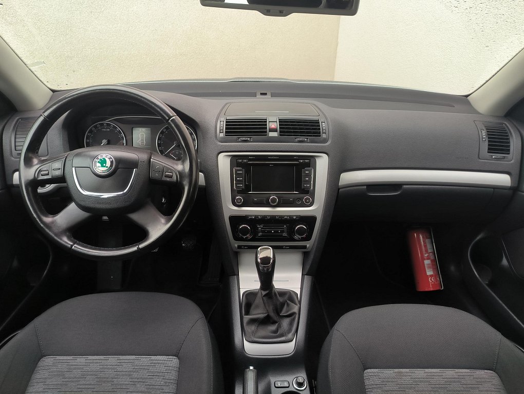 Škoda Octavia II 1.6 TDi Ambition