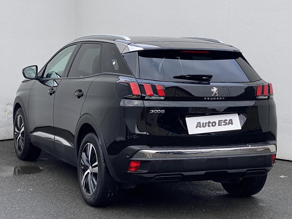 Peugeot 3008 1.2PT Allure