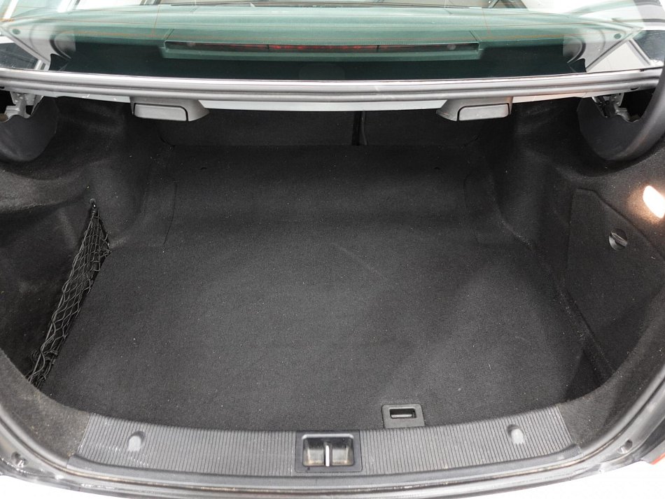 Mercedes-Benz Třída C 1.8K Elegance