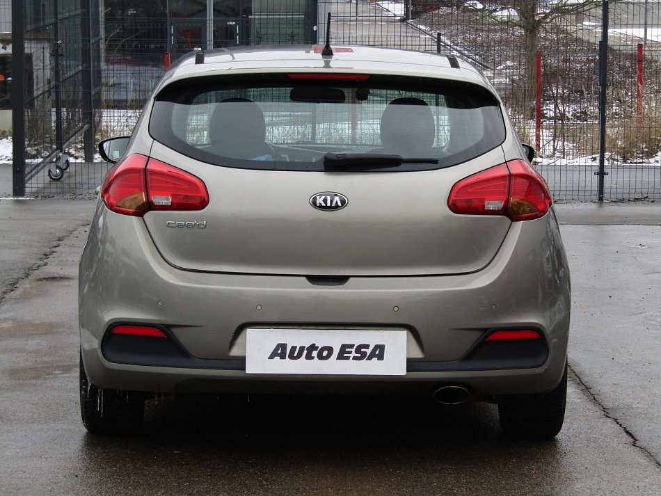 Kia Ceed 1.6 GDi 