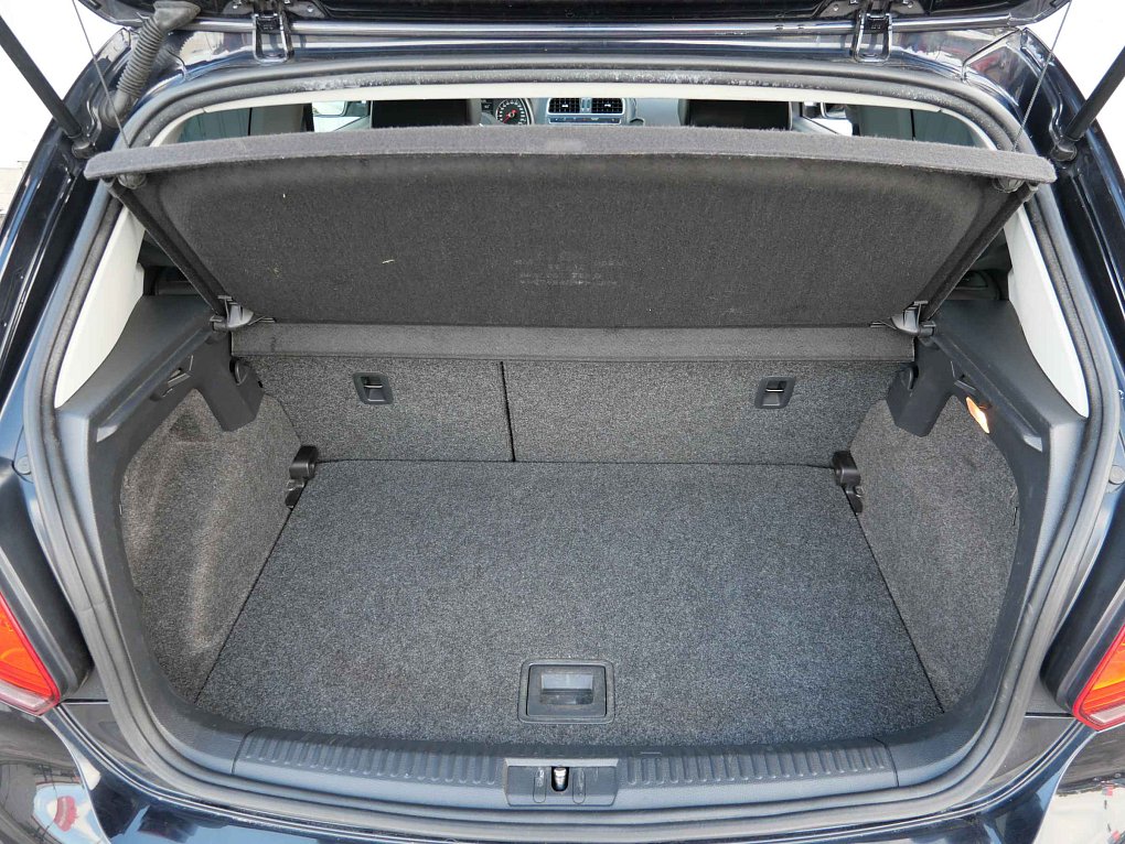 Volkswagen Polo 1.6 TDi R-Line