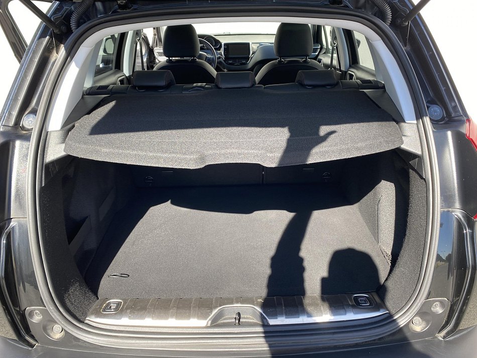 Peugeot 2008 1.2 PT GT Line