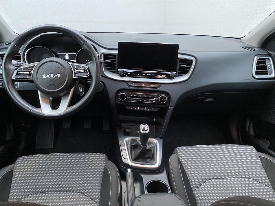 Kia Ceed 1.5 T-GDi TOP SW