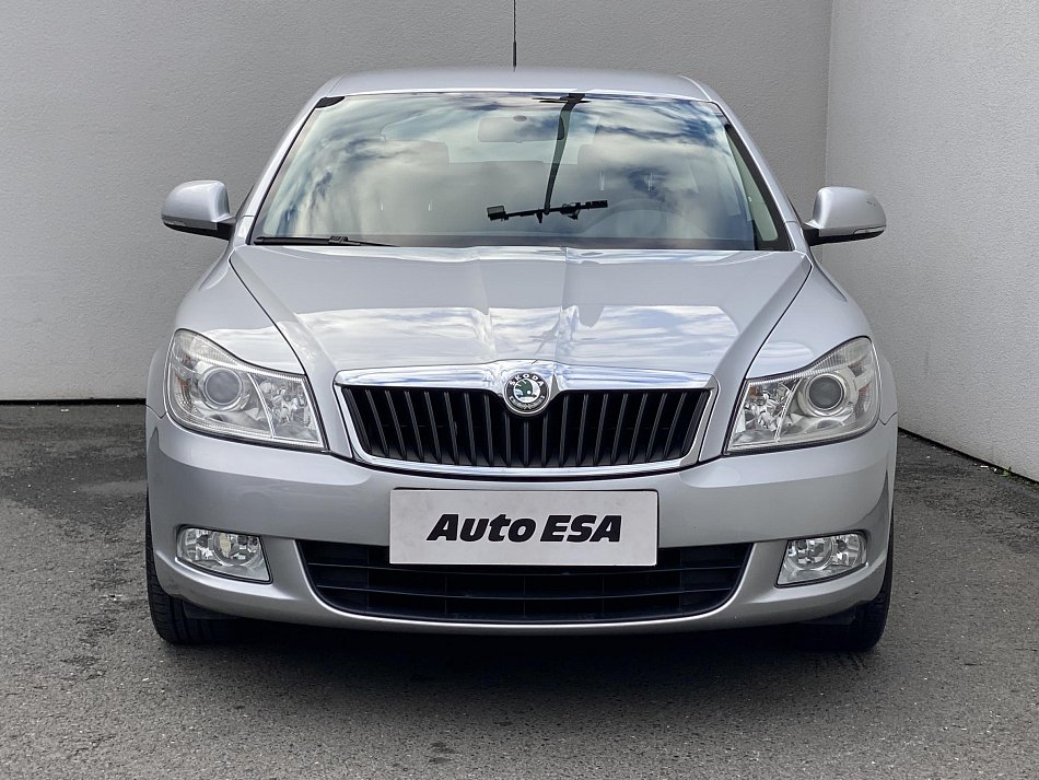 Škoda Octavia II 1.6 MPI Ambiente