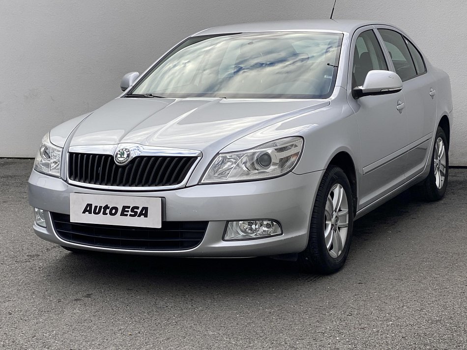 Škoda Octavia II 1.6 MPI Ambiente