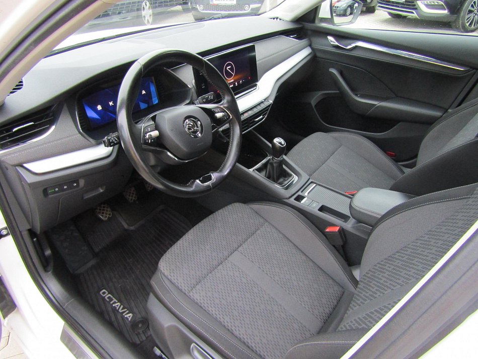 Škoda Octavia IV 2.0TDi Style