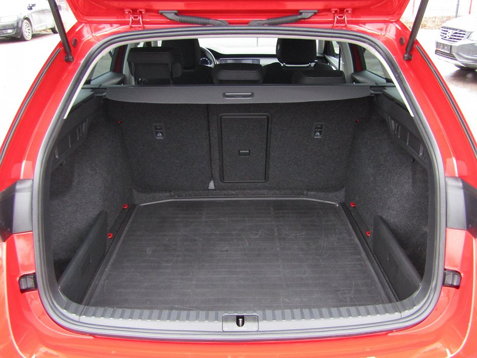 Škoda Octavia IV 1.5 TSi Ambition