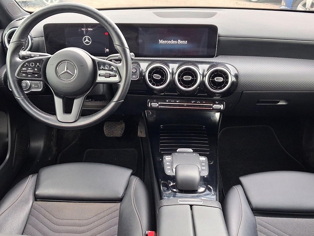 Mercedes-Benz Třída A 1.3L 