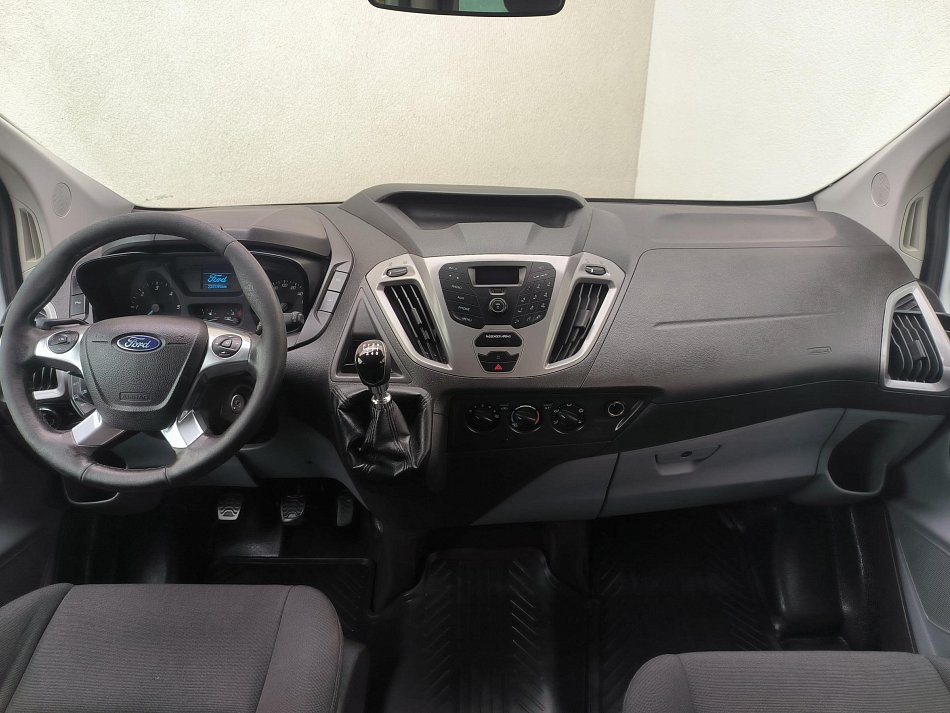 Ford Transit Custom 2.0TDCI Trend L2H2 8míst