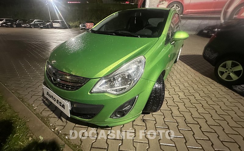 Opel Corsa 1.4i 