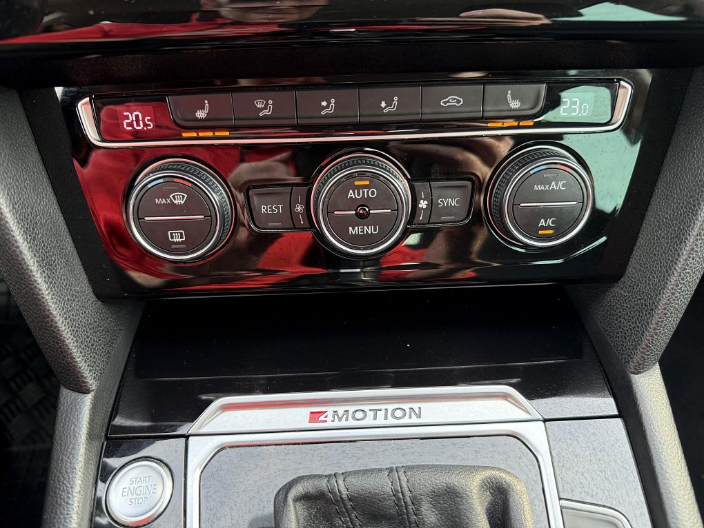 Volkswagen Passat 2.0 TDi Highline