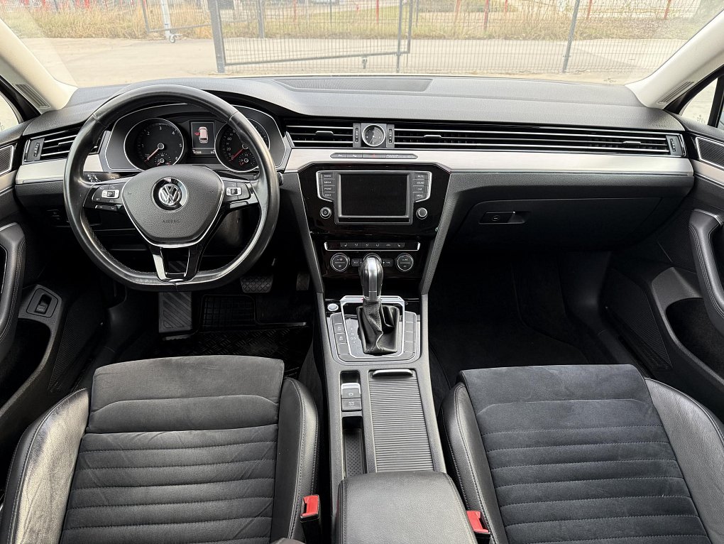 Volkswagen Passat 2.0 TDi Highline