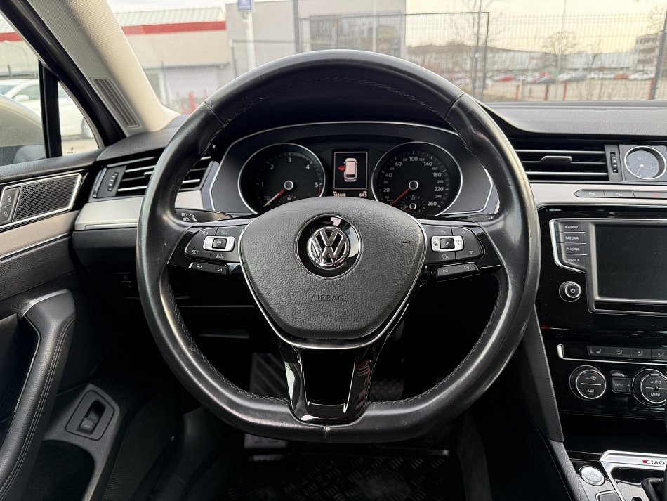 Volkswagen Passat 2.0 TDi Highline