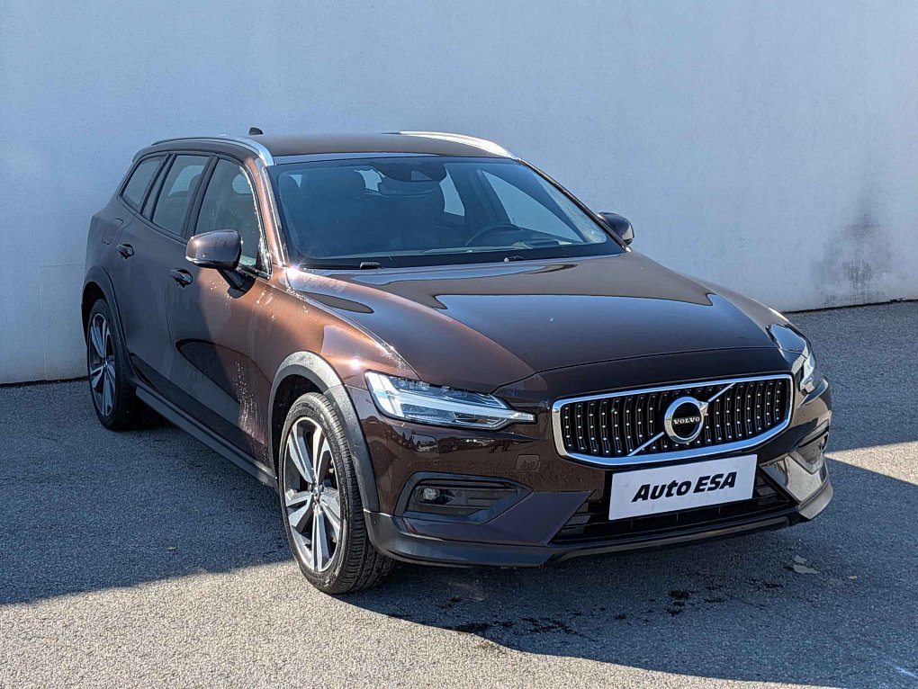 Volvo V60 2.0D Cross Country 4x4