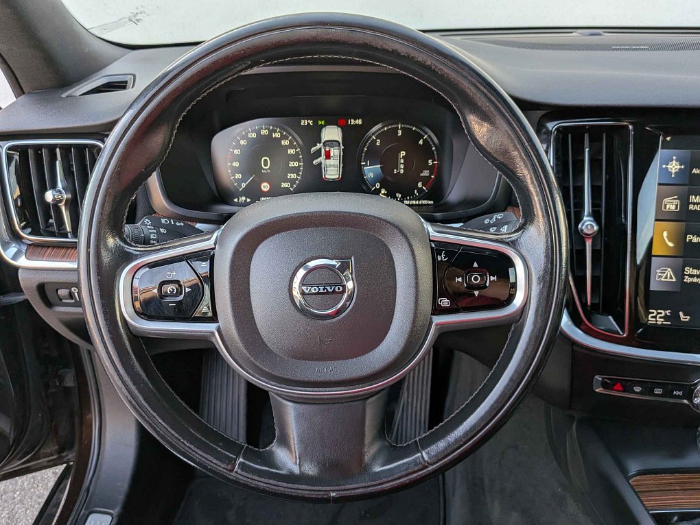 Volvo V60 2.0D Cross Country 4x4