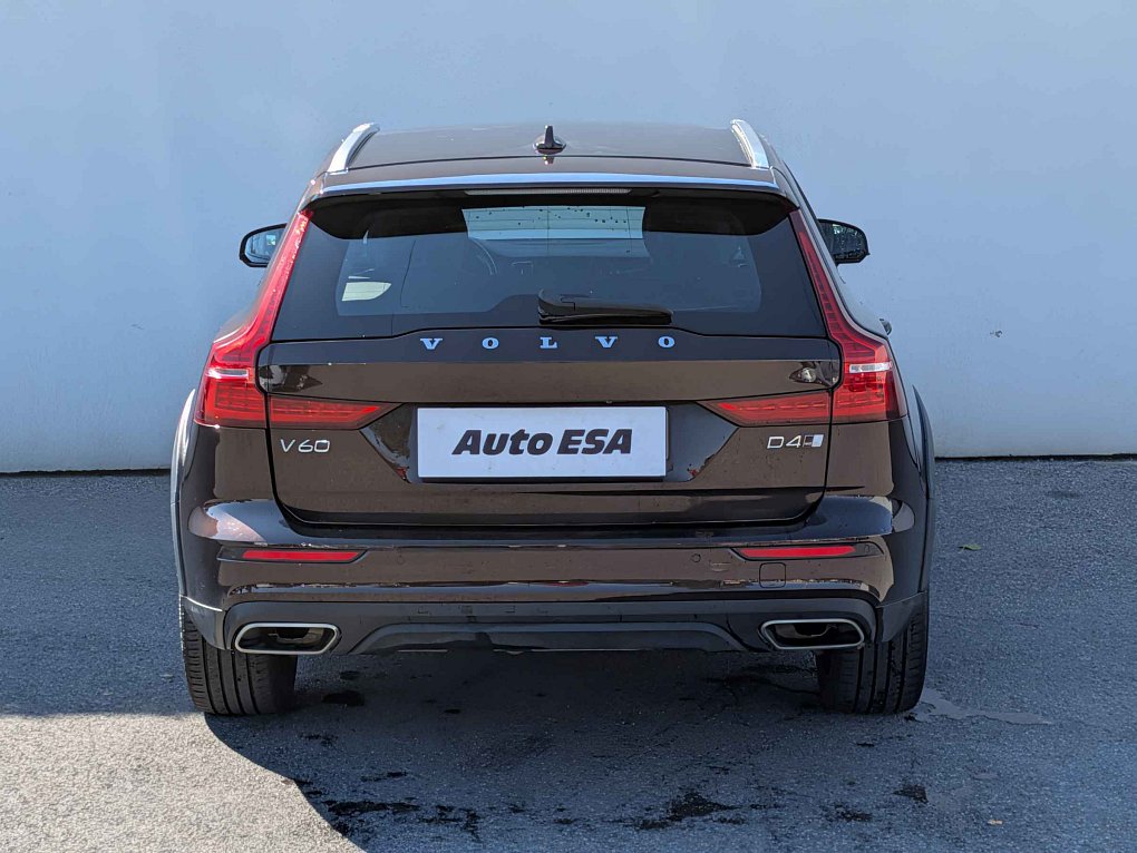 Volvo V60 2.0D Cross Country 4x4