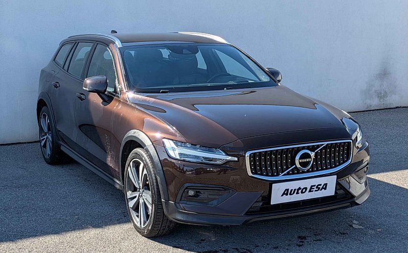 Volvo V60 2.0D Cross Country 4x4
