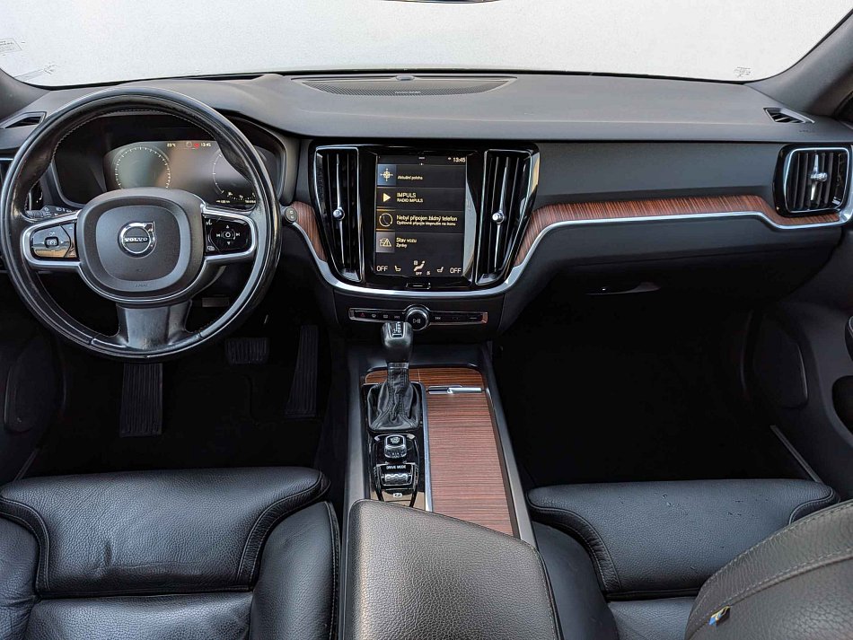 Volvo V60 2.0D Cross Country 4x4
