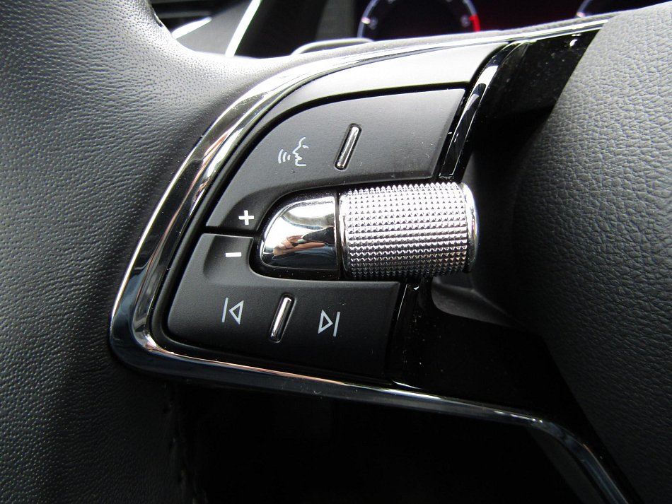 Škoda Octavia IV 1.5 TSi 