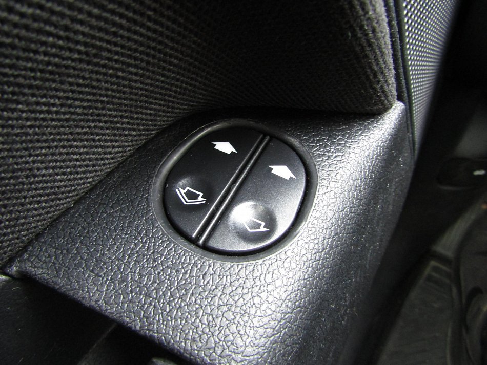 Ford Fusion 1.4i 
