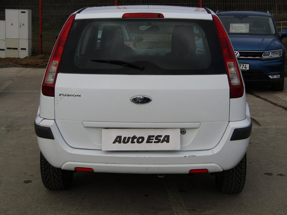 Ford Fusion 1.4i 